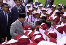 Presiden Prabowo Siapkan Perpres Tata Kelola Program MBG Tanggapi Kasus Keracunan Massal Presiden Prabowo Siapkan Perpres Tata Kelola Program MBG Tanggapi Kasus Keracunan Massal